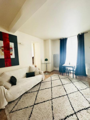 Cozy flat heart of Paris